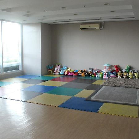 Affordable Makati Serviced Apartments Манила Экстерьер фото