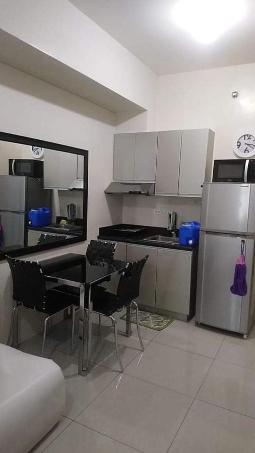 Affordable Makati Serviced Apartments Манила Экстерьер фото