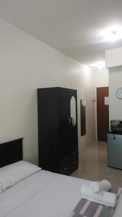Affordable Makati Serviced Apartments Манила Экстерьер фото