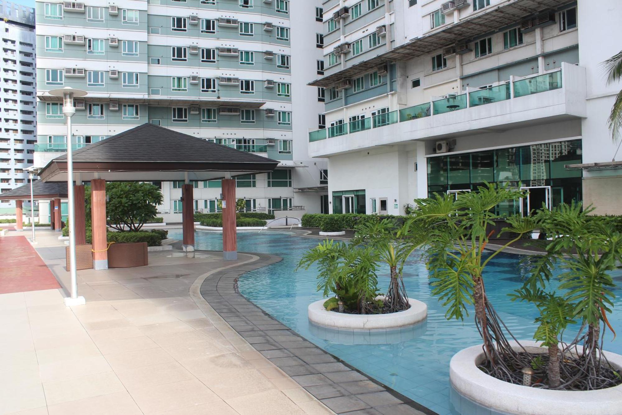 Affordable Makati Serviced Apartments Манила Экстерьер фото