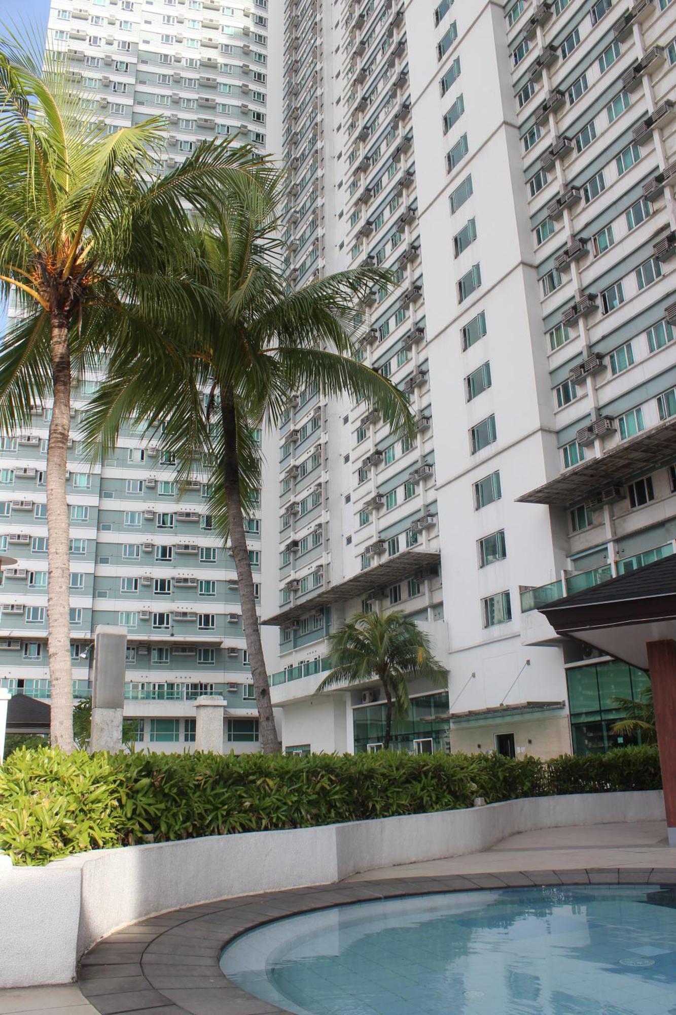 Affordable Makati Serviced Apartments Манила Экстерьер фото