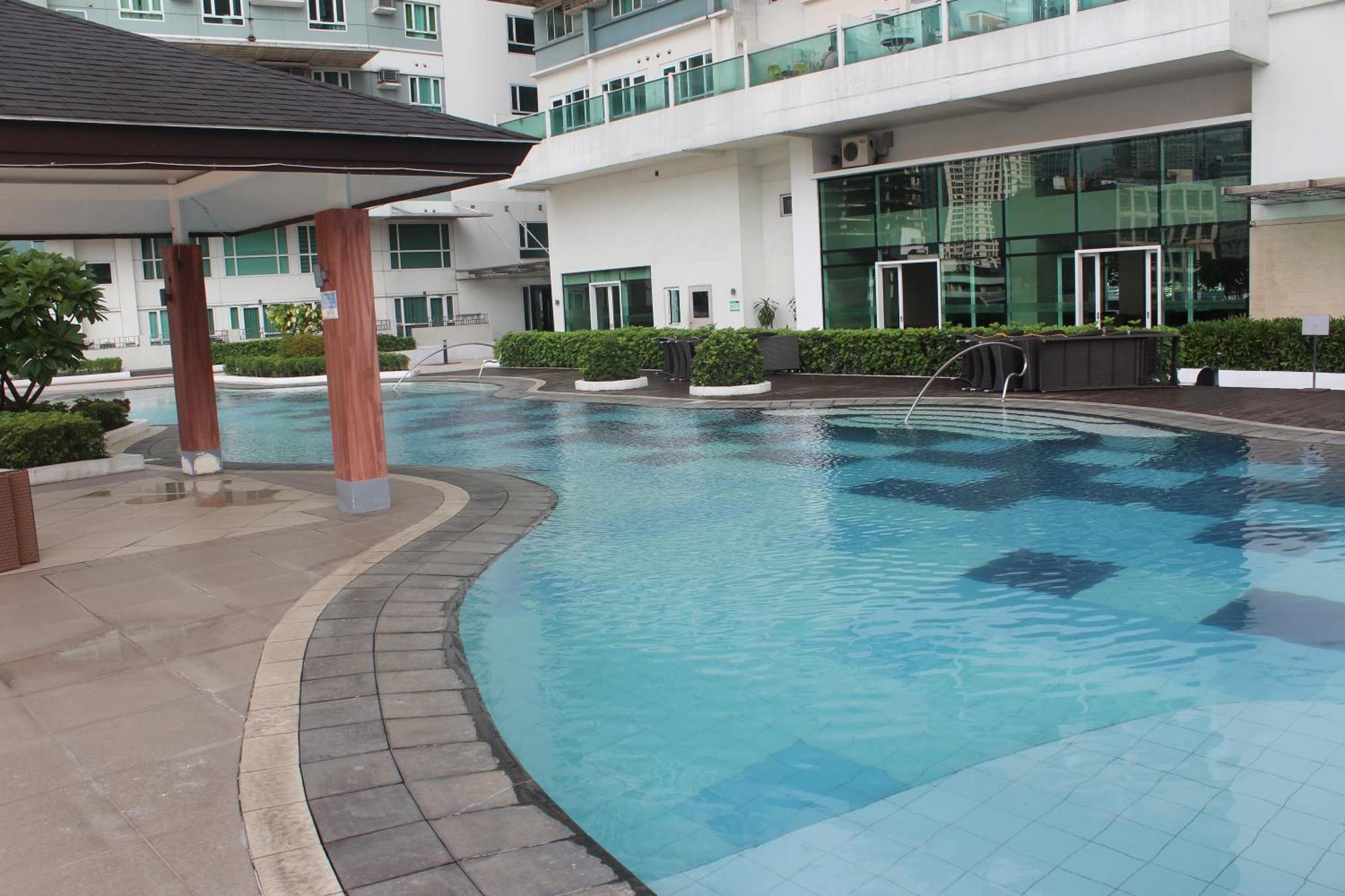 Affordable Makati Serviced Apartments Манила Экстерьер фото