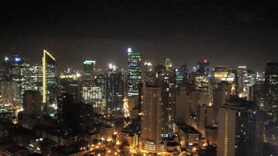 Affordable Makati Serviced Apartments Манила Экстерьер фото